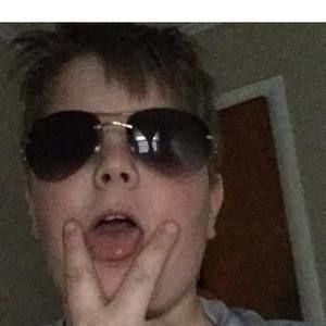 Meet your Posher, Justin